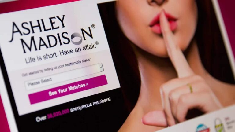 Ashley Madison: बेवफाई में आगे निकले इस शहर के लोग, जानिए आपके शहर का क्या है हाल