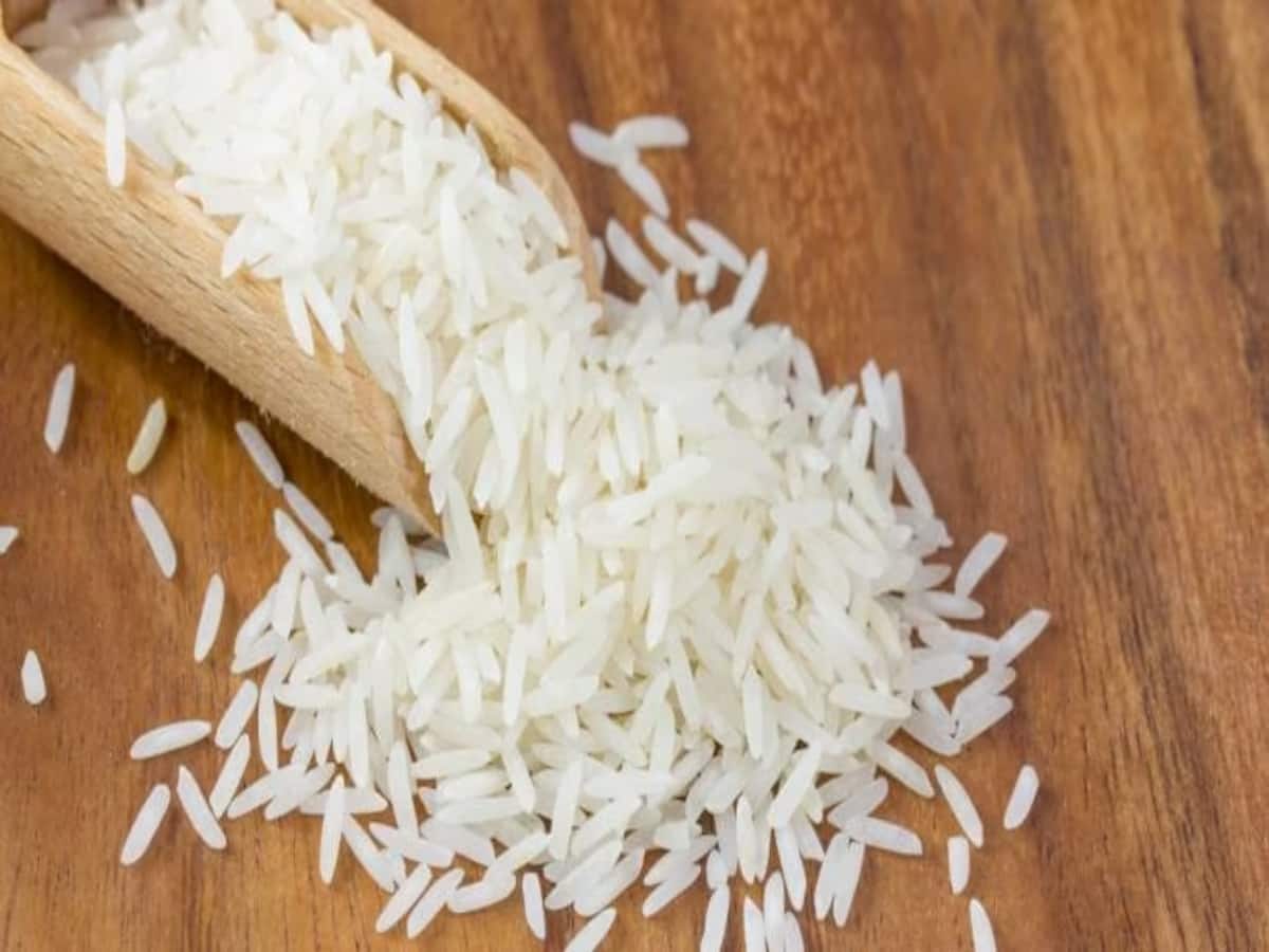 Rice Price Fall: इंटरनेशनल मार्केट में गिरे चावल के दाम, सप्लाई बढ़ने से कीमतों में दिख रहा असर