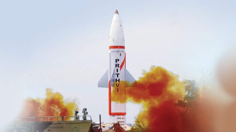 Bharat Dynamics के शेयर में आ सकती है 25% तक गिरावट! ब्रोकरेज ने किया डाउनग्रेड, अब क्या रखी रेटिंग