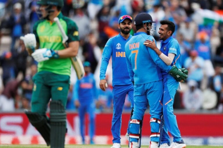 कभी जान लेने पर तुले थे शराबी, बीवी से तलाक, इनकम टैक्स इंस्पेक्टर है क्रिकेटर