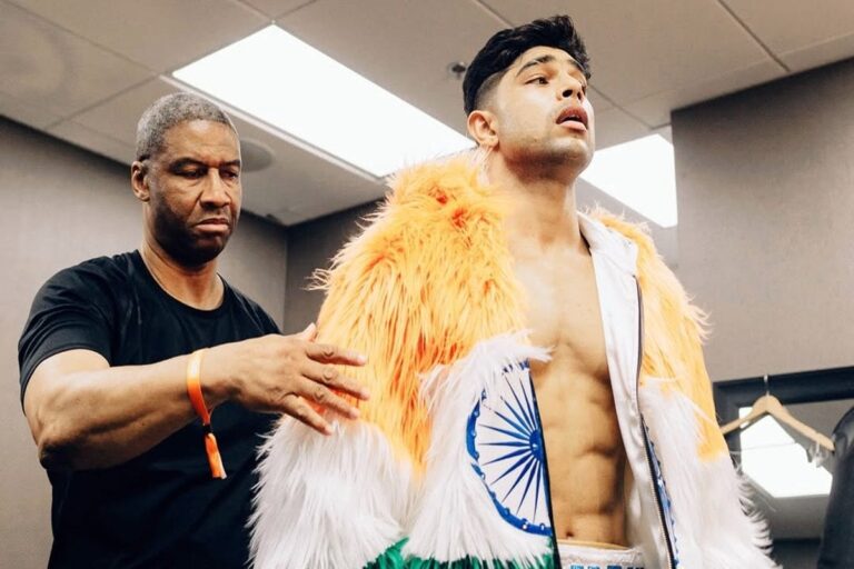 दे मुक्के पर मुक्का, मार-मारकर चेहरा सूजा दिया...अमेरिकी बॉक्सर को किया नॉकआउट