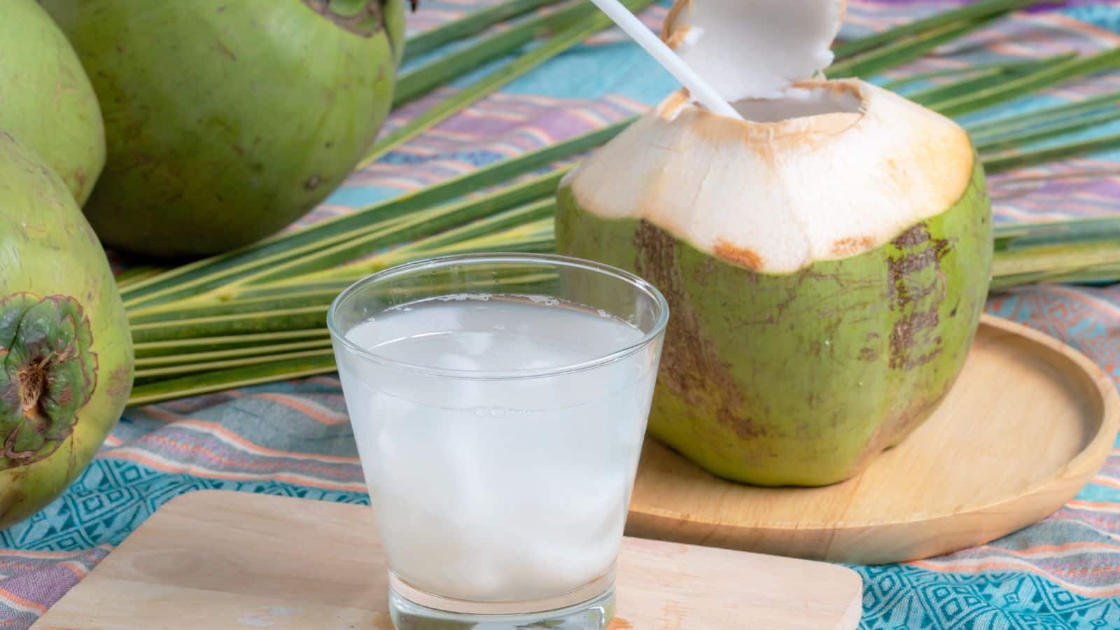 Coconut Water: 5 तरह की बीमारियों में रामबाण है नारियल पानी, जानिए सही तरीका और समय