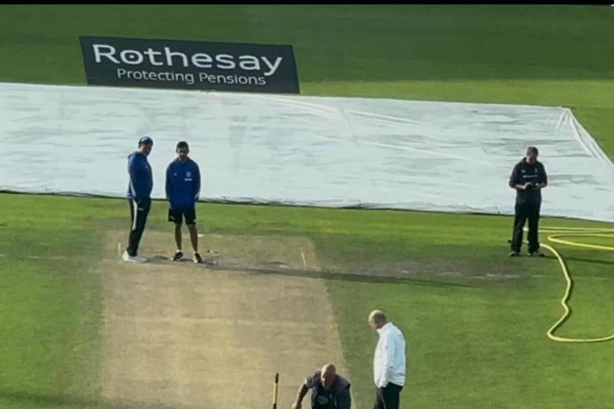 VIDEO: कितना मुश्किल होगा चौथे दिन ओल्ड ट्रैफर्ड की पिच पर बल्लेबाजी करना ?