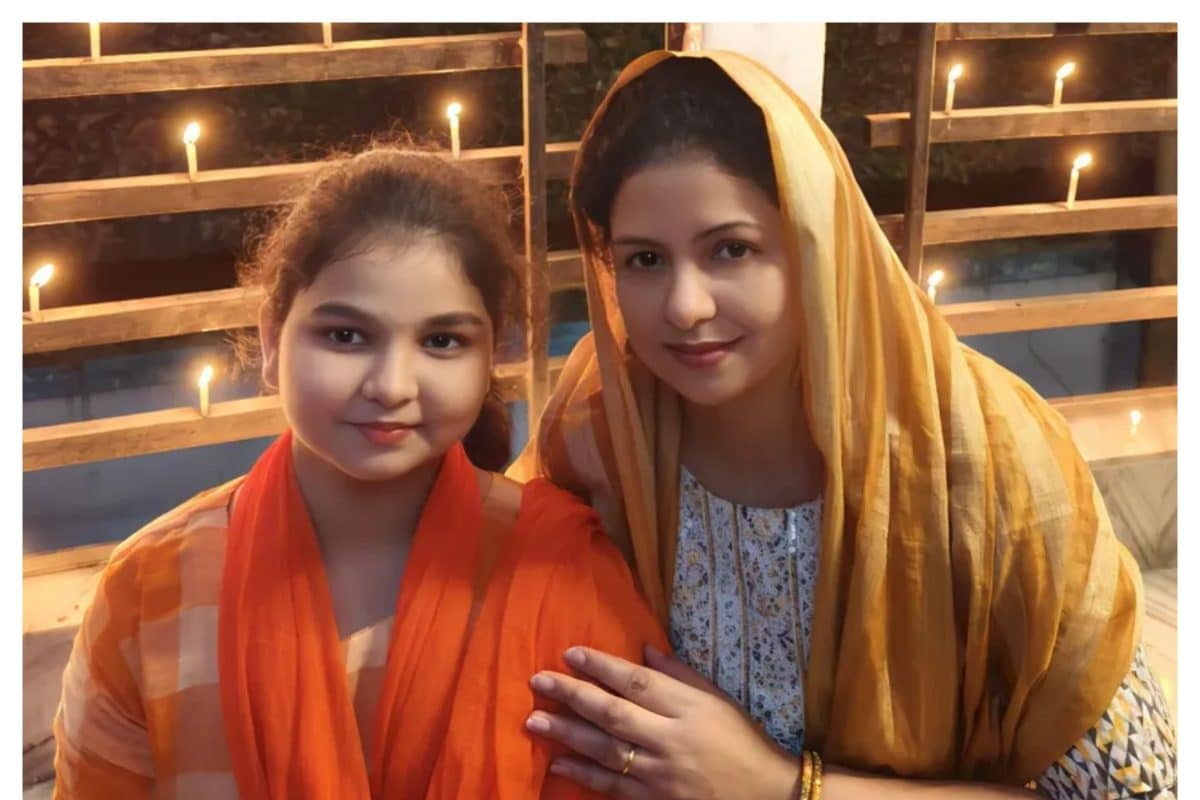 जन्मदिन पर ना बेटी से बात, ना गिफ्ट, बस फेसबुक... हसीन जहां ने शमी को लताड़ा