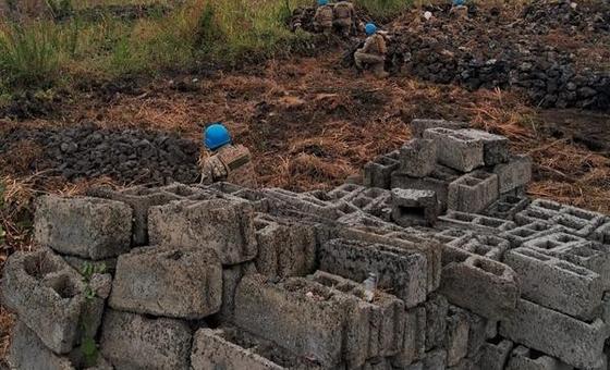 शान्ति को चुनने का मुद्दा, युद्धों के माहौल में, कूटनीति का सहारा लेने की अपील