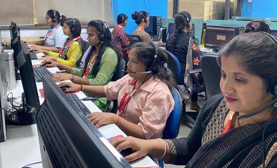 घातक रेबीज़ के ख़िलाफ़ जंग में, एक हैल्पलाइन से पक्की होती उम्मीदें