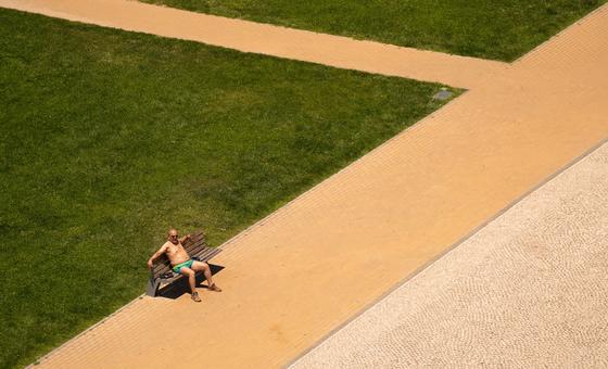 योरोप में भीषण गर्मी का क़हर, कई देशों में रिकॉर्ड तोड़ तापमान