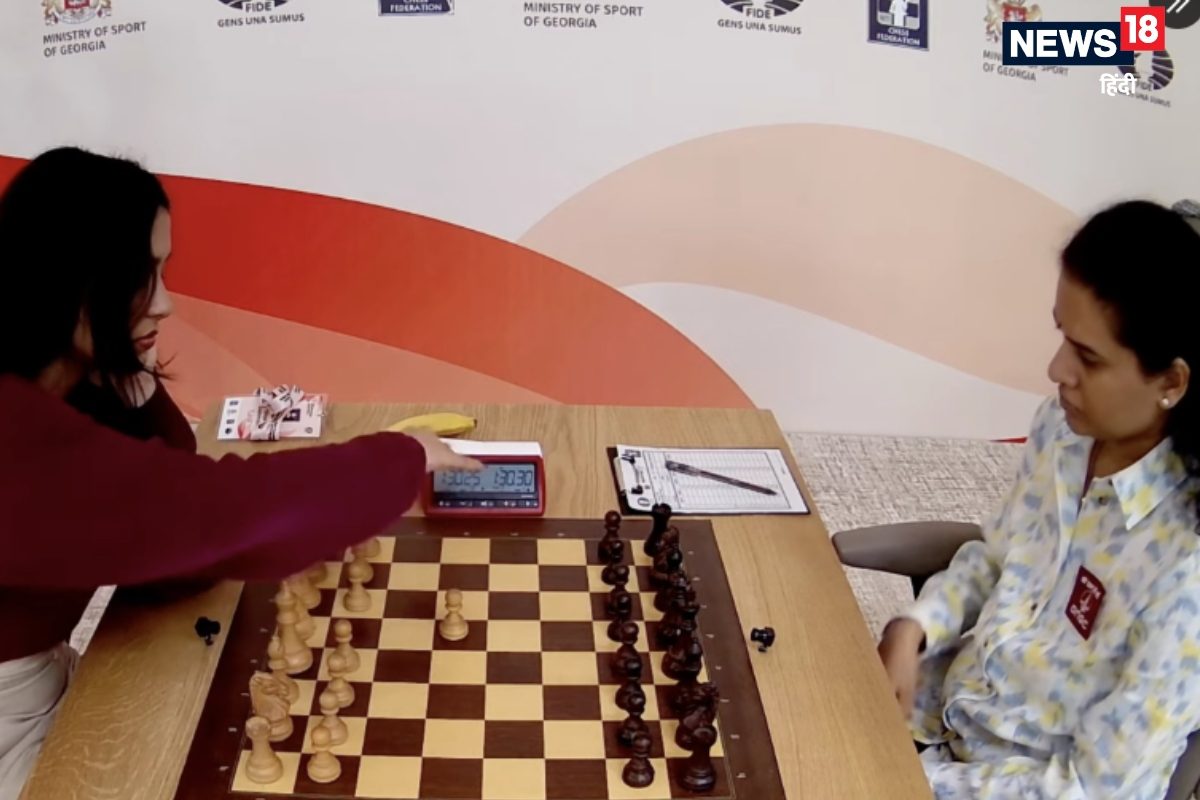 हम्पी और दिव्या के बीच पहला गेम रहा ड्रॉ, दूसरे गेम में किसका पलड़ा भारी?