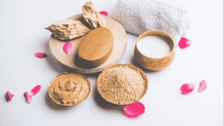 Tips for glowing face: महंगे पार्लर से नहीं किचन में रखी इन 3 चीजों के इस्तेमाल से चमकेगा चेहरा