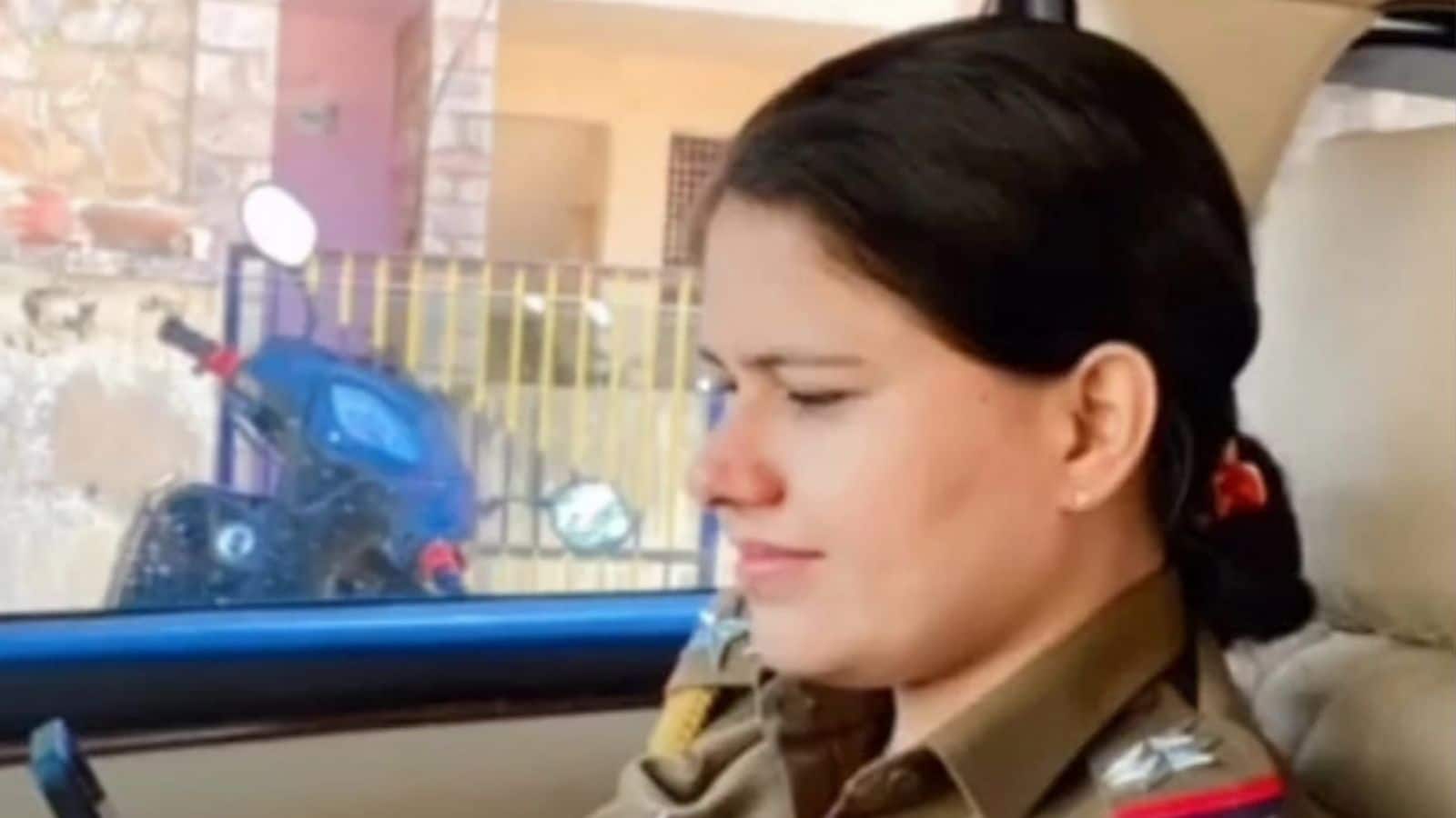 पुलिस एकेडमी में लेती रही ट्रेनिंग, वर्दी पहन कर घूमती, फर्जी सब इंस्पेक्टर "मूली देवी" ने कैसे दिया पूरे सिस्टम को चखमा