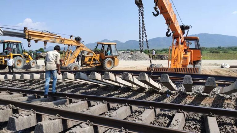 RVNL को DMRC से मिला ₹447 करोड़ का कॉन्ट्रैक्ट, 15 जुलाई को शेयर में दिख सकती है तेजी