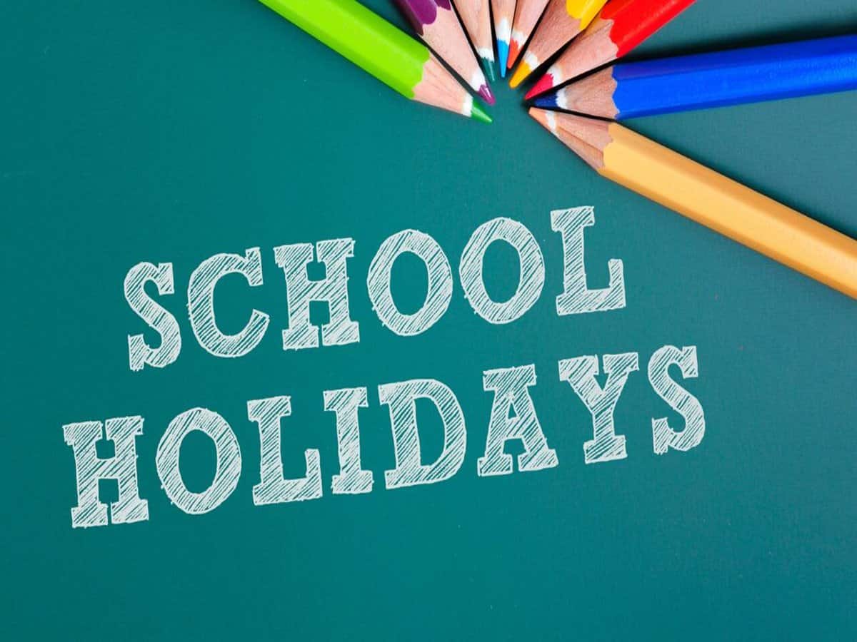 Schools Closed:  देश के इन राज्यों में सोमवार को बंद रहेंगे स्कूल, देख लें पूरी लिस्ट