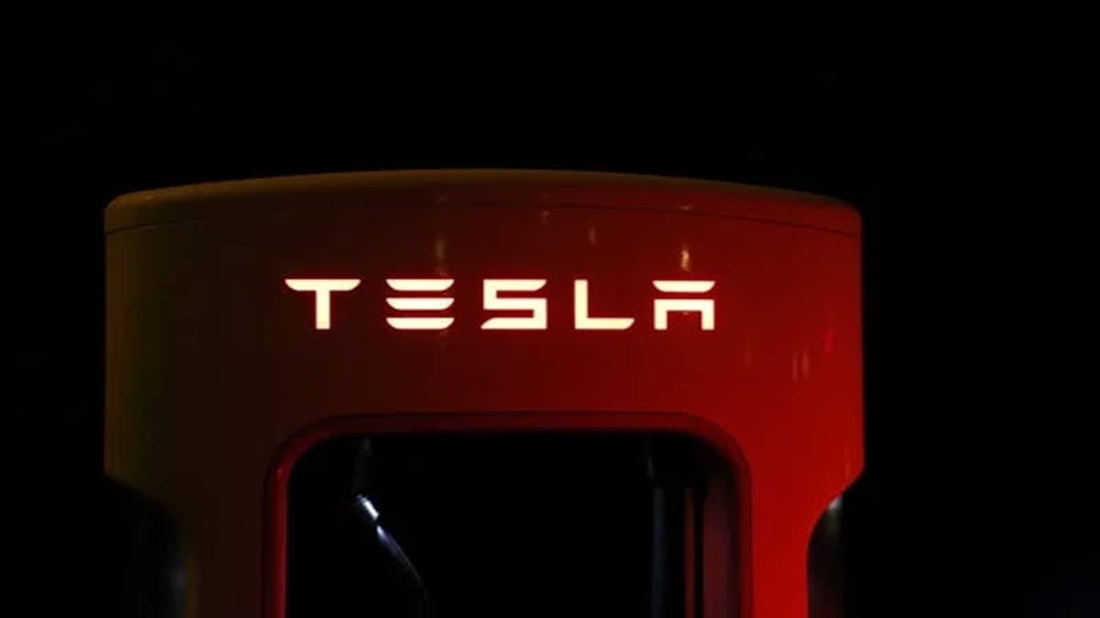 Tesla Mumbai showroom : टेस्ला की भारत में एंट्री, जानिए दूसरी ग्लोबल EV कंपनियों के मुकाबले भारत में क्या है टेस्ला की स्थिति