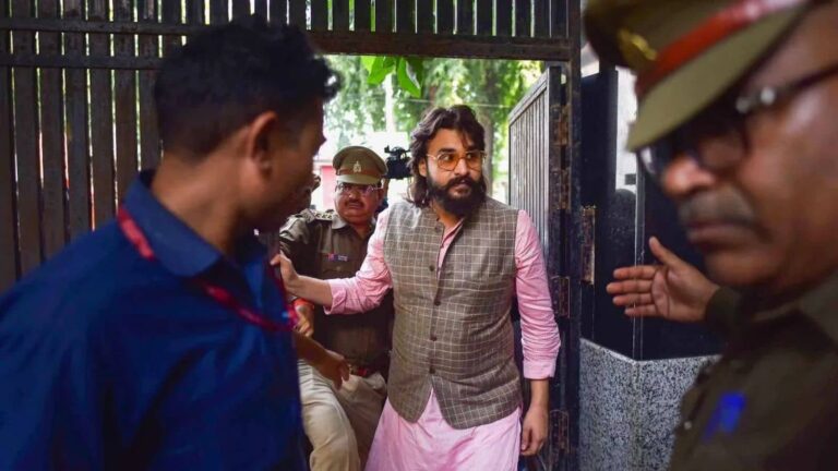 Abbas Ansari: मुख्तार के बेटे अब्बास अंसारी को हाई कोर्ट से बड़ी राहत! बहाल होगी विधायकी, सजा रद्द