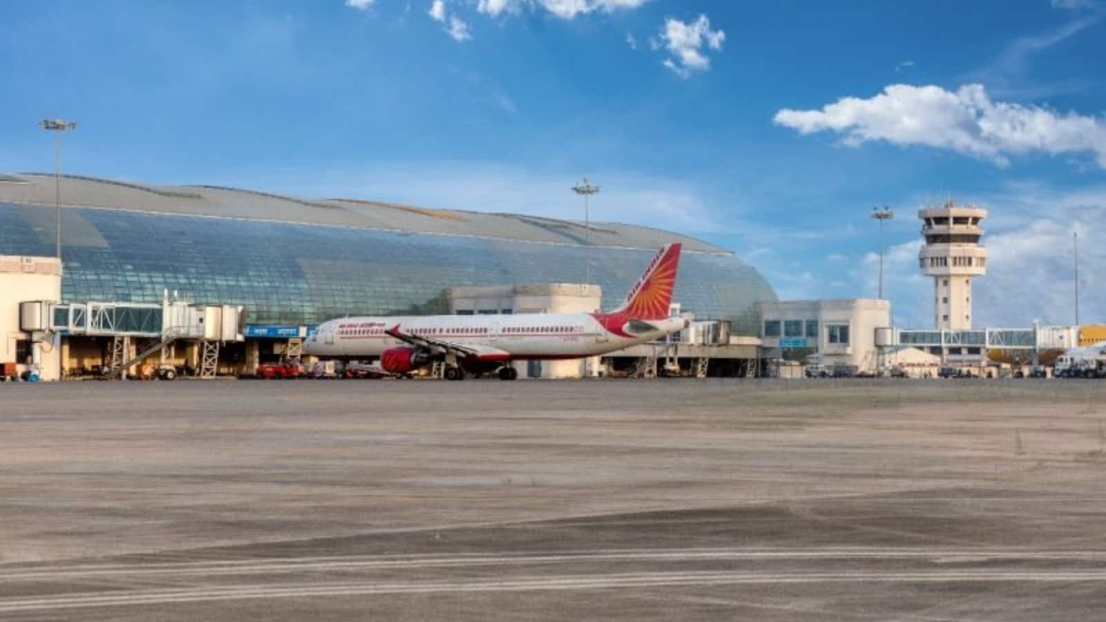 भारत के सभी एयरपोर्ट हाई अलर्ट पर, आतंकी हमले को लेकर चेतावनी जारी