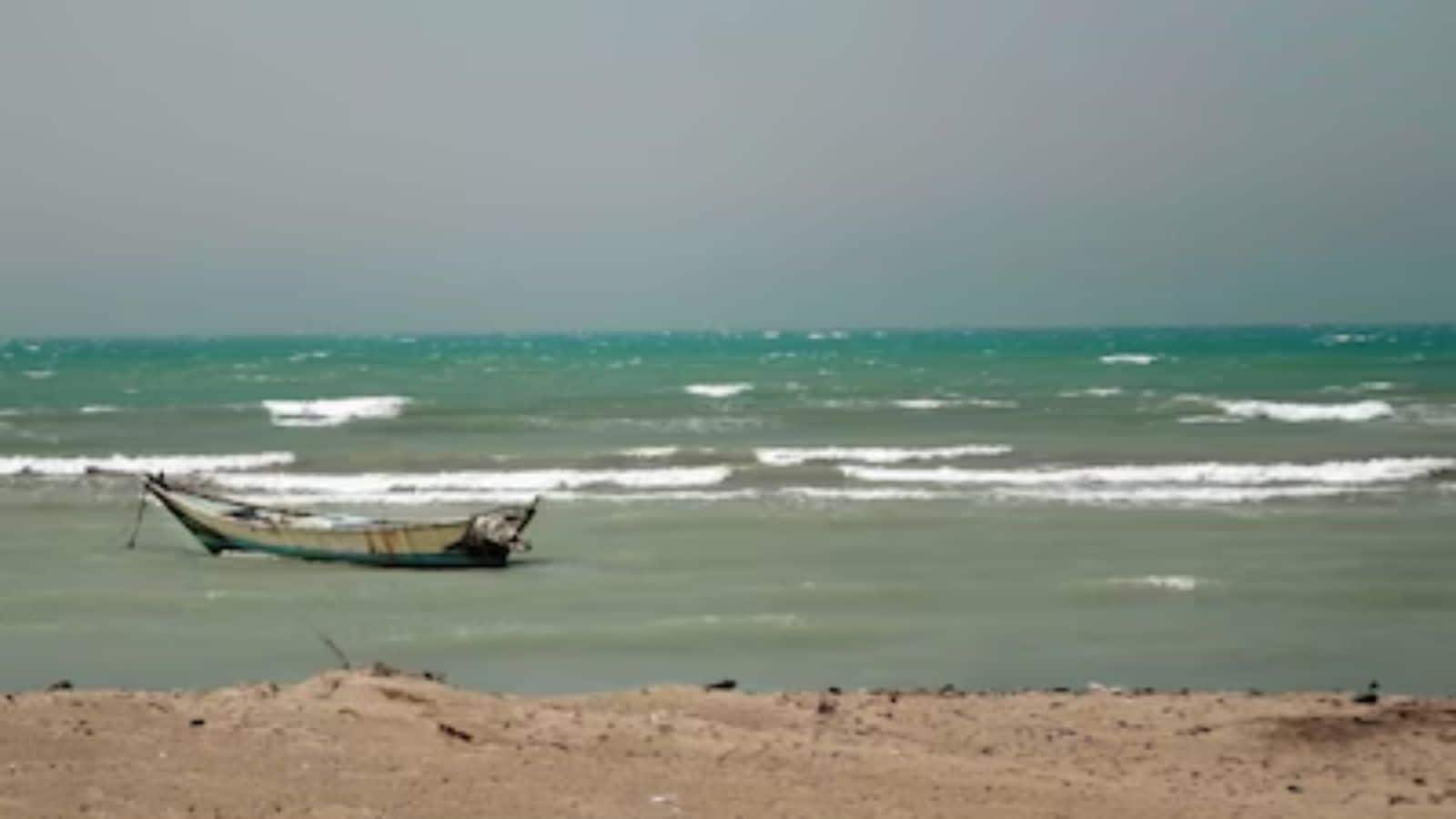 Yemen: यमन के तट पर पलटी अफ्रीकी प्रवासियों से भरी नाव, 68 की दर्दनाक मौत और 74 से अधिक लापता