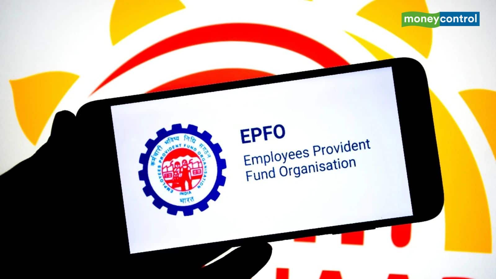 EPFO का बड़ा फैसला! अब नए तरीके से बनेगा UAN, आधार कार्ड का होगा इस्तेमाल
