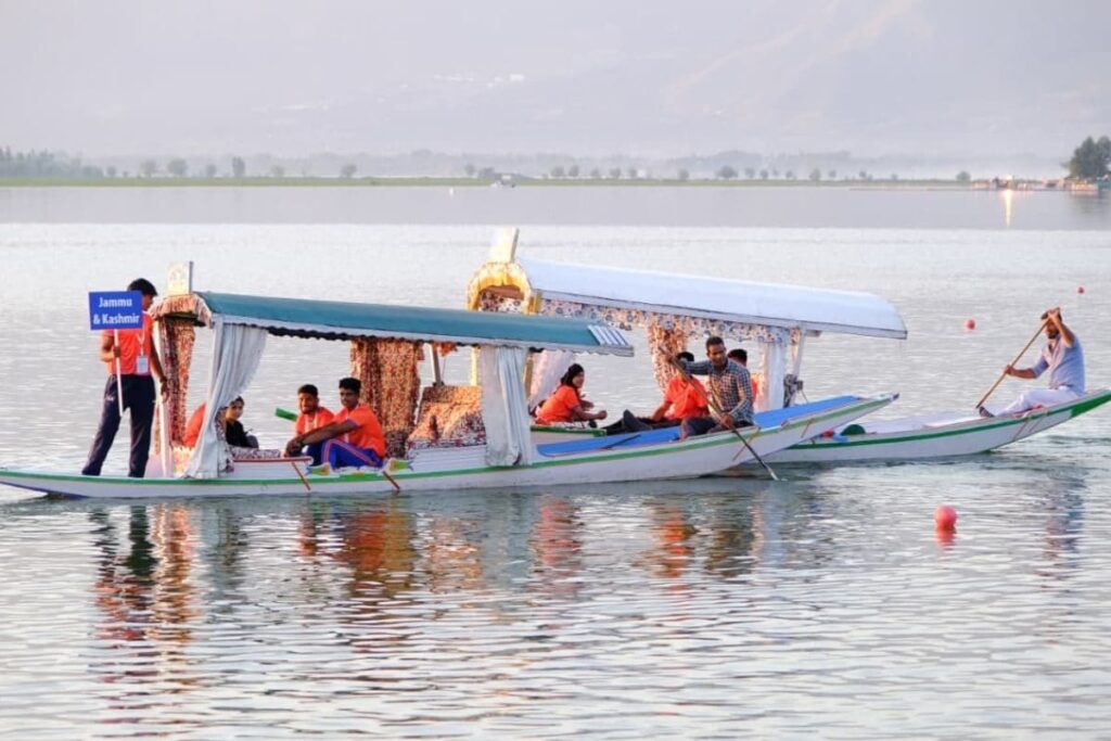 खेलो इंडिया गेम्स: डल झील में तैरते सपने, शिकारा चलाने वाले ने जीता गोल्ड मेडल