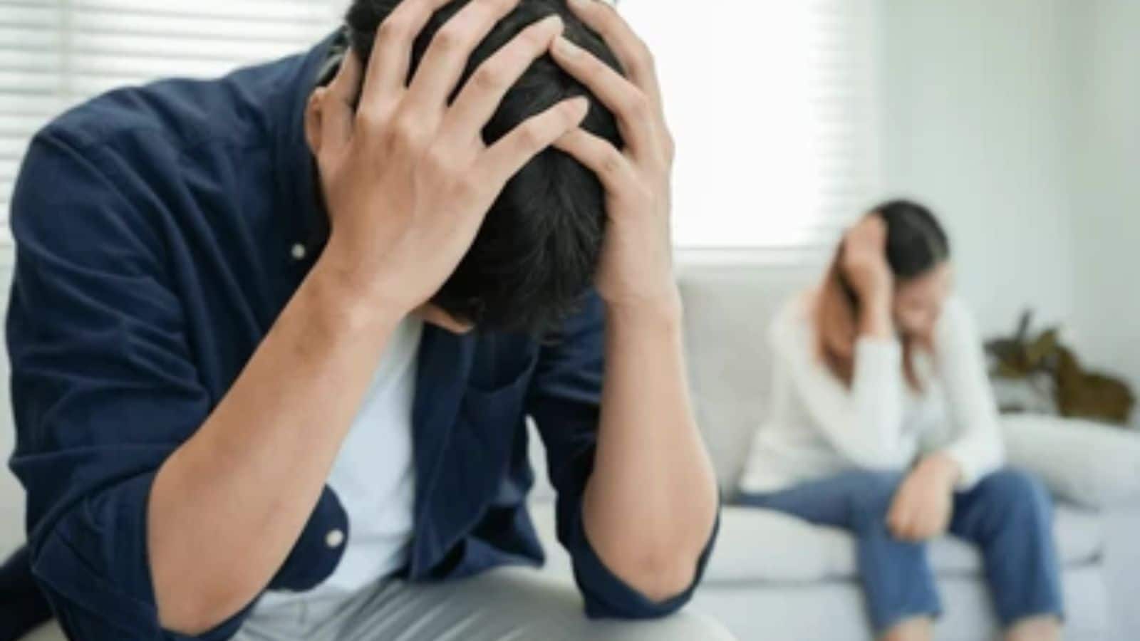 '15,000 भी बचत नहीं हो रही' 26 लाख कमाने वाला शख्स खर्चों से परेशान, बोला- पत्नी से नहीं मिलती कोई मदद, सारा बोझ अकेले उठाता हूं