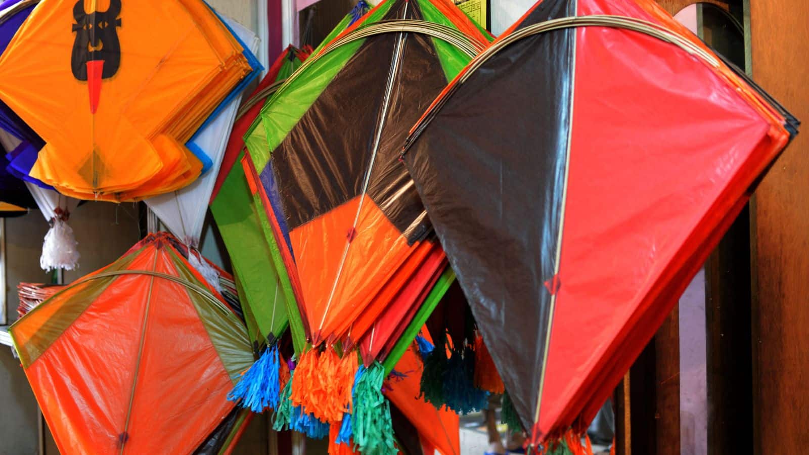 Independence Day 2025: स्वतंत्रता दिवस पर पतंग उड़ाने की परंपरा, जाने कब और कैसे हुई शुरू