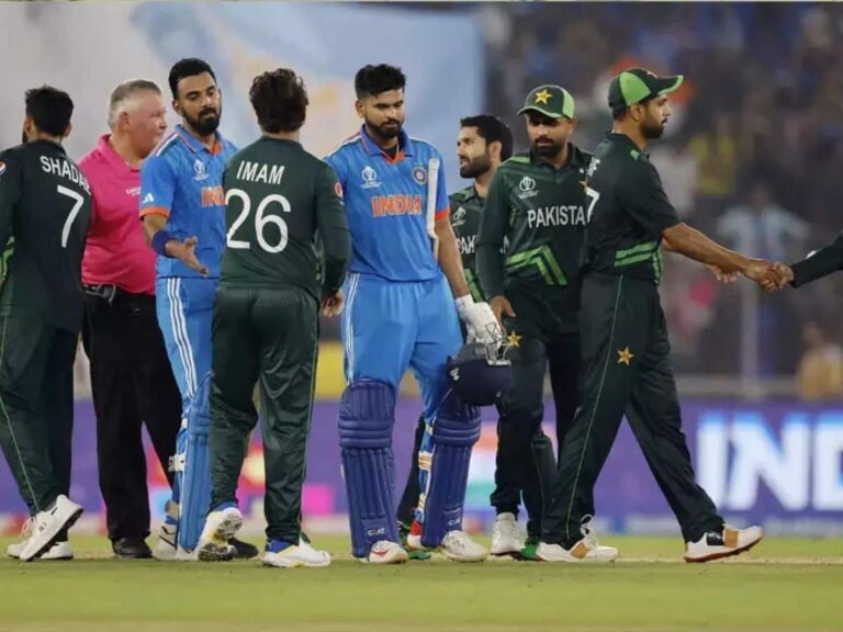 Asia Cup 2025 : भारत-पाकिस्तान के मैच पर भड़का ये वर्ल्ड कप विनर खिलाड़ी, कहा -  'उन परिवारों से पूछिए...'