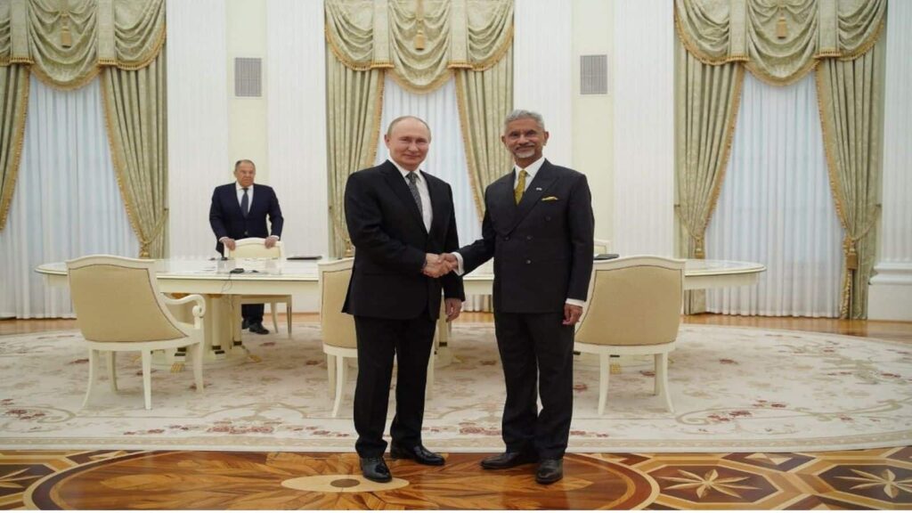 Jaishankar Visit Russia: एस जयशंकर ने मॉस्को में राष्ट्रपति पुतिन से की मुलाकात, तीन दिवसीय रूसी दौरे पर हैं विदेश मंत्री