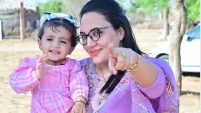 दहेज की बलि चढ़ी एक और महिला! राजस्थान में स्कूल लेक्चरर ने 3 साल की बेटी समेत खुद को लगाई आग, दोनों की गई जान