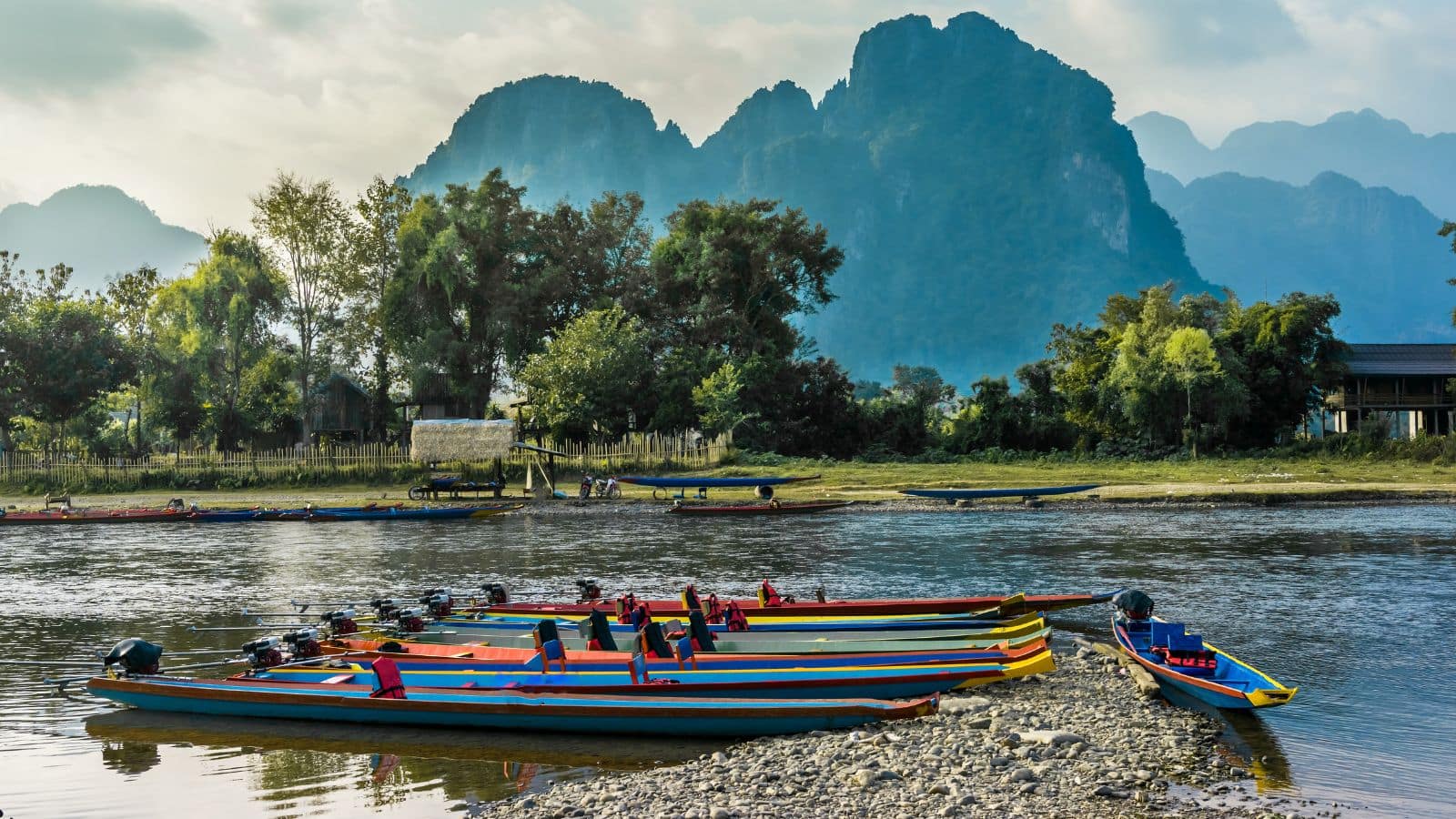 वियतनाम और थाइलैंड से भी सस्ता है साउथ एशिया का ये देश, यहां घूमना के लिए बस खर्च करने पड़ते हैं इतने रुपए