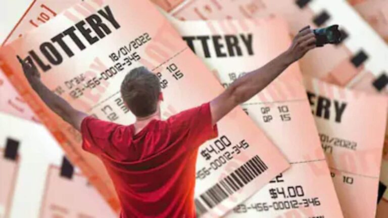 पैसा ही पैसा! शख्स ने लकी नंबर के 162 लॉटरी टिकट खरीदे, लग गया 9.6 करोड़ रुपए का जैकपॉट