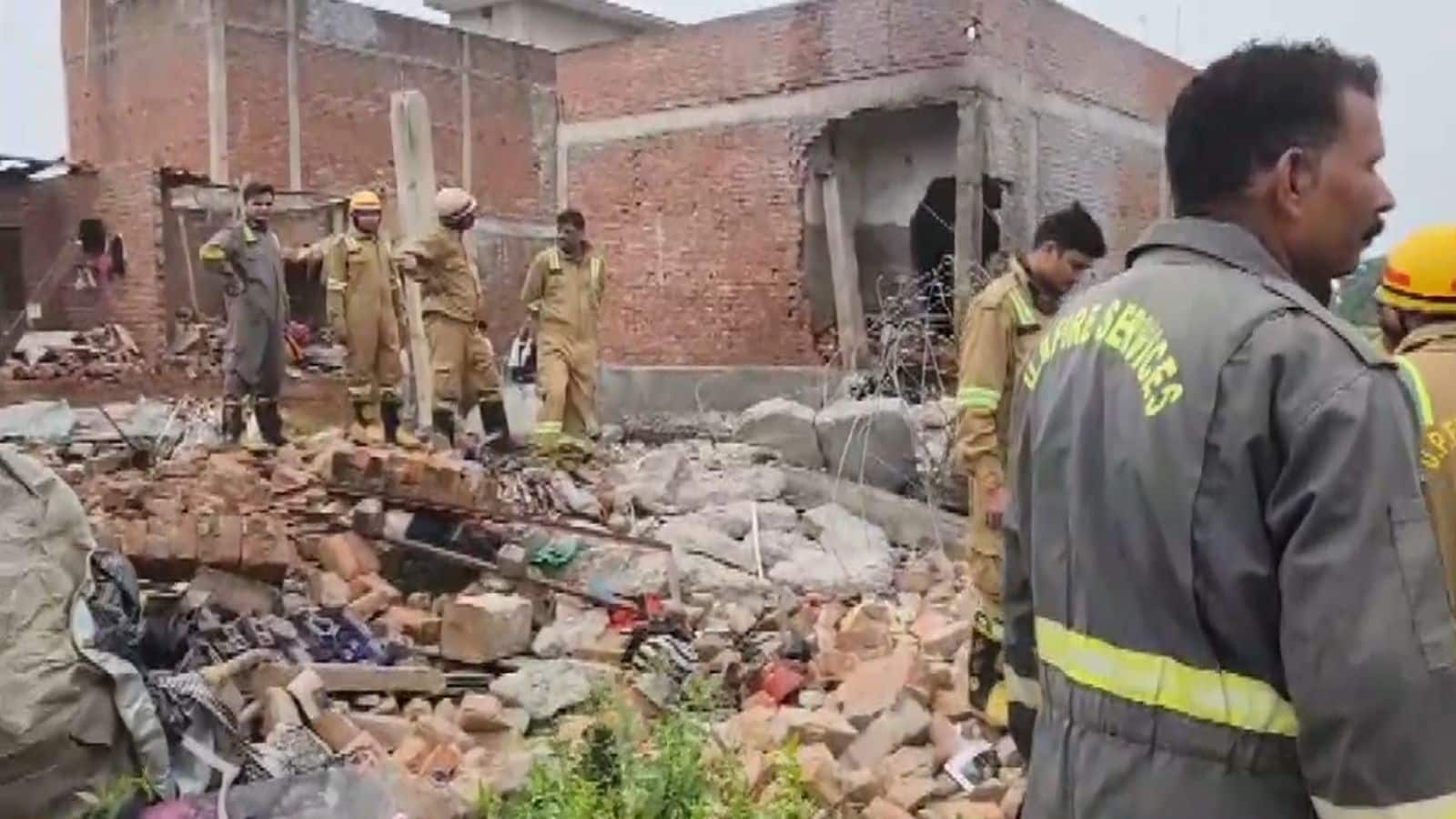 Lucknow Blast: यूपी की राजधानी लखनऊ में पटाखा फैक्ट्री में भीषण विस्फोट! 7 लोगों की मौत, कई घायल