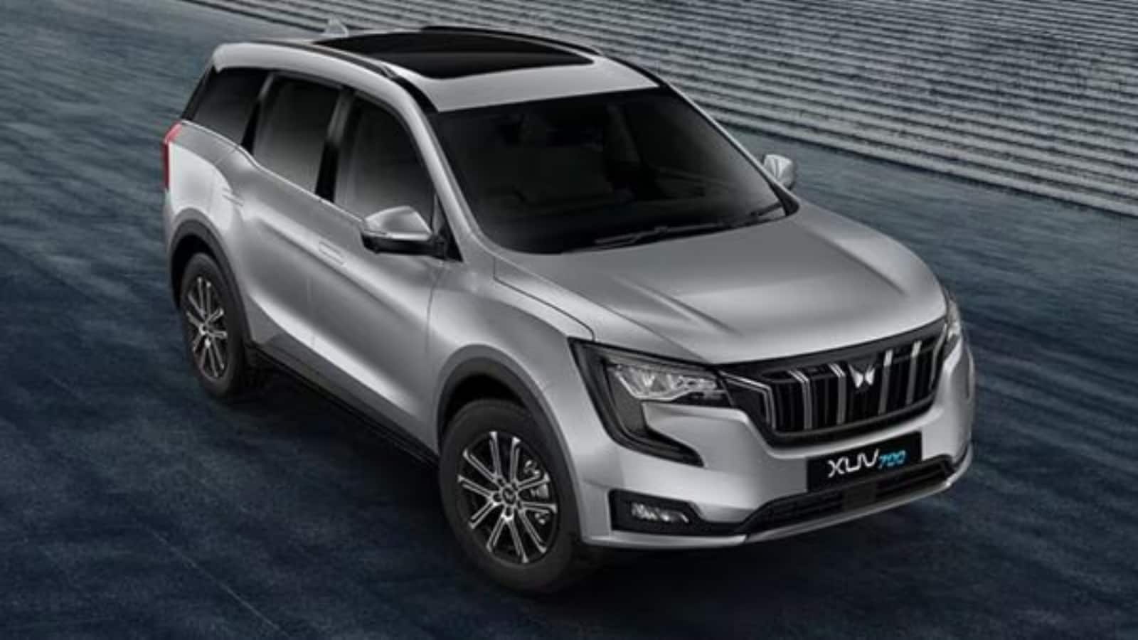 Mahindra XUV 700 का फेसलिफ्ट वर्जन जल्द होगा लॉन्च, इंटीरियर की जानकारी आई सामने