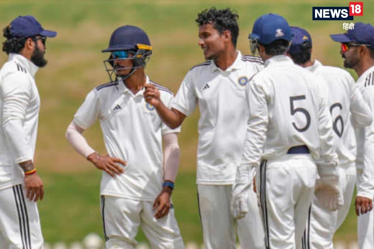 21 साल के बॉलर ने लगाया विकेटों का 'सिक्सर', कौन हैं लेफ्ट आर्म स्पिनर मनीषी