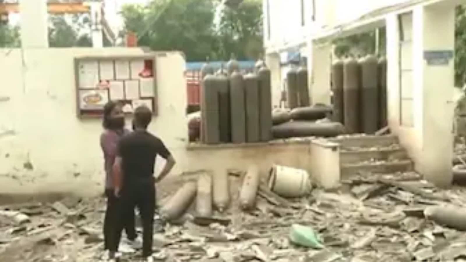 Mohali: मोहाली के एक ऑक्सीजन प्लांट में हुआ भीषण विस्फोट, 2 की मौत, कई घायल