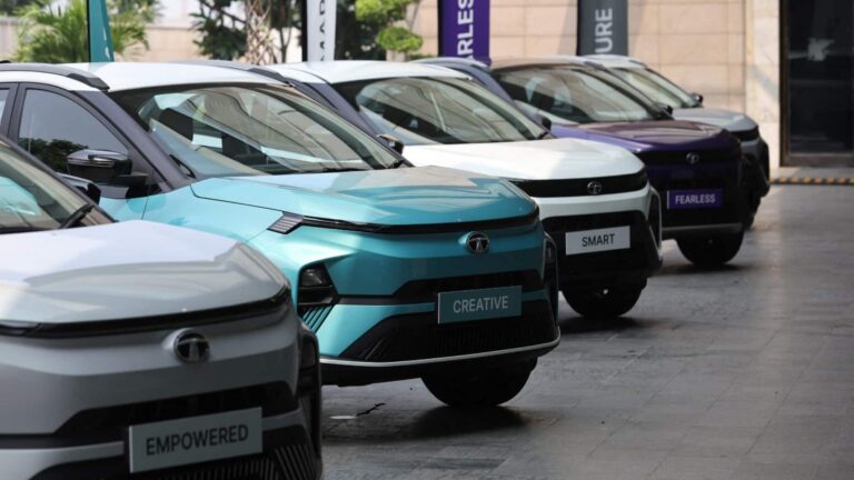 गणेश चतुर्थी पर इन ब्रांड्स की कारों पर मिल रहा 6 लाख तक का डिस्काउंट, देखें पूरी डिटेल