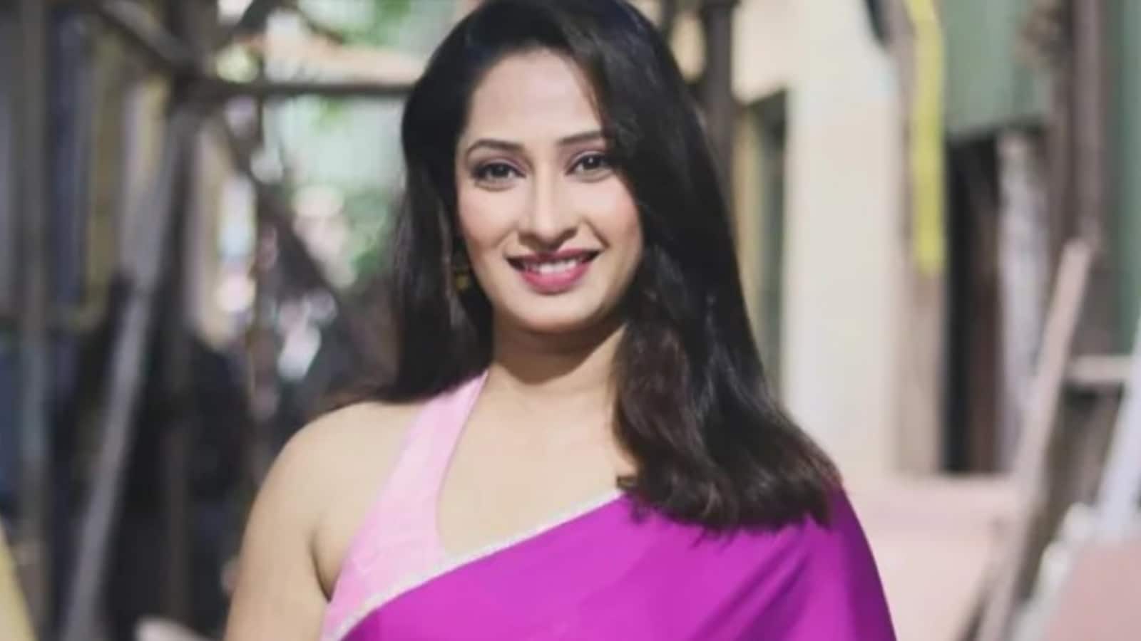 Priya Marathe: पवित्र रिश्ता फेम वर्षा का 38 साल की उम्र में हुआ निधन, कैंसर से जंग हारी प्रिया मराठे