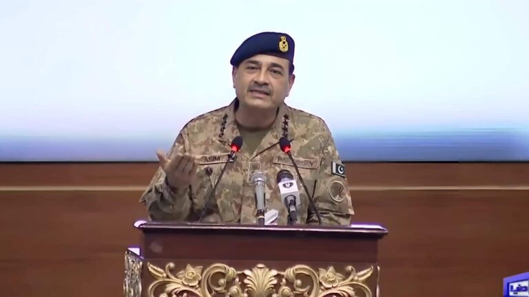 'हम तो नीचे जाएंगे आधी दुनिया को भी नीचे ले जाएंगे' पाकिस्तान आर्मी चीफ ने अमेरिकी धरती से भारत को दी परमाणु युद्ध की धमकी