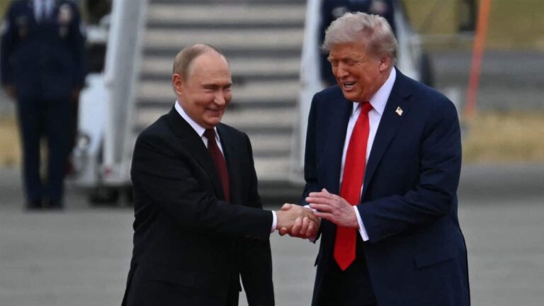 Russia-Ukraine Tension: ट्रंप का नया धमाका...यूक्रेन को NATO स्टाइल सिक्योरिटी गारंटी का प्रस्ताव, क्या है पुत‍िन का रुख?