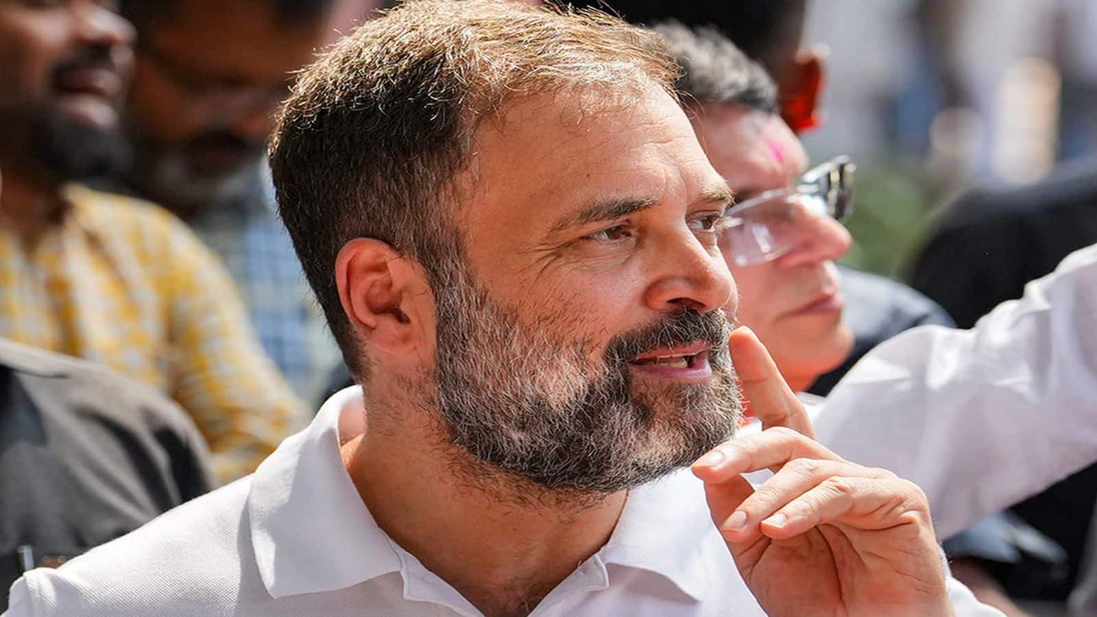 क्या राहुल गांधी बम की तरह फटेंगे?: कांग्रेस नेता के 'एटम बम' वाले बयान पर BJP का कटाक्ष