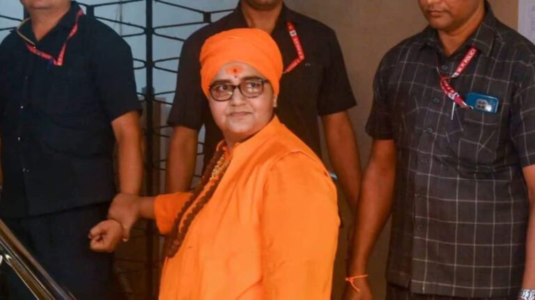 'PM मोदी और योगी आदित्यनाथ का नाम लेने के लिए किया मजबूर'! मालेगांव विस्फोट मामले में प्रज्ञा ठाकुर का बड़ा दावा