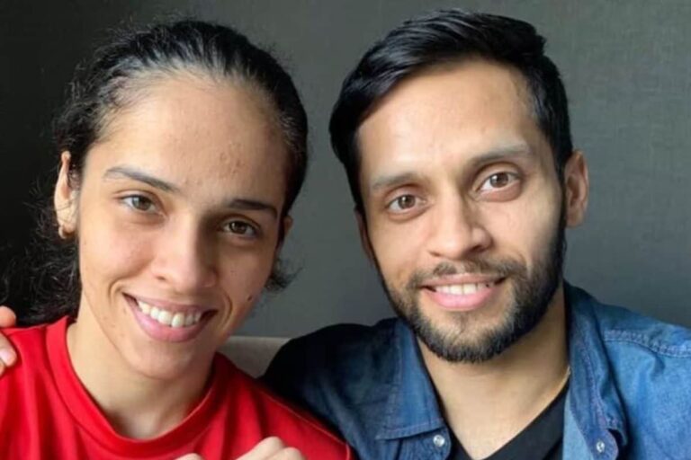 साइना नेहवाल ने मारा यू टर्न, पति पारुपल्ली के साथ शेयर की फोटो, लिखा- कभी...