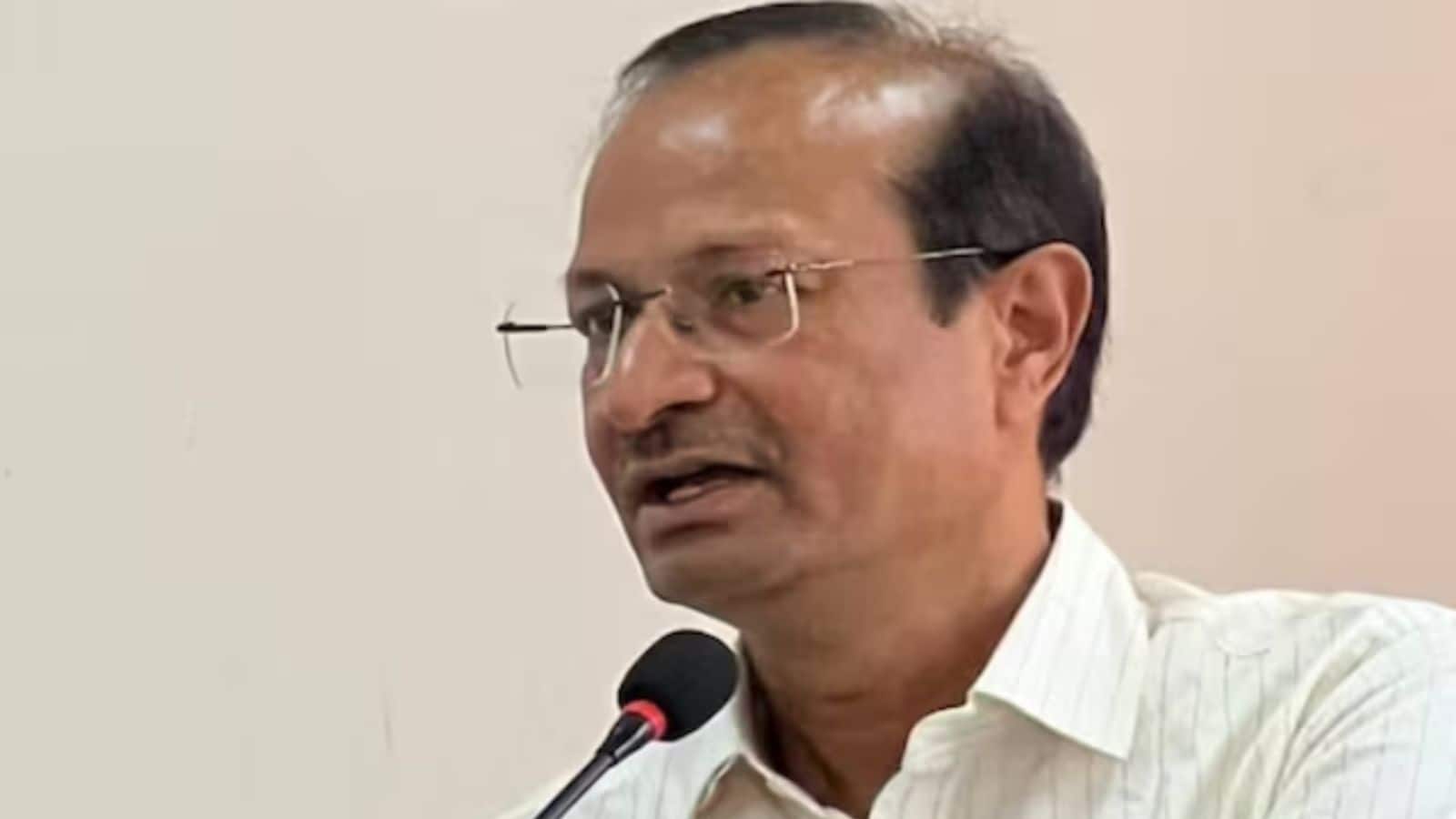 महाराष्ट्र चुनाव से जुड़े पोस्ट पर विवाद के बाद CSDS के संजय कुमार पर FIR दर्ज, ट्वीट डिलीट कर मांगी थी माफी