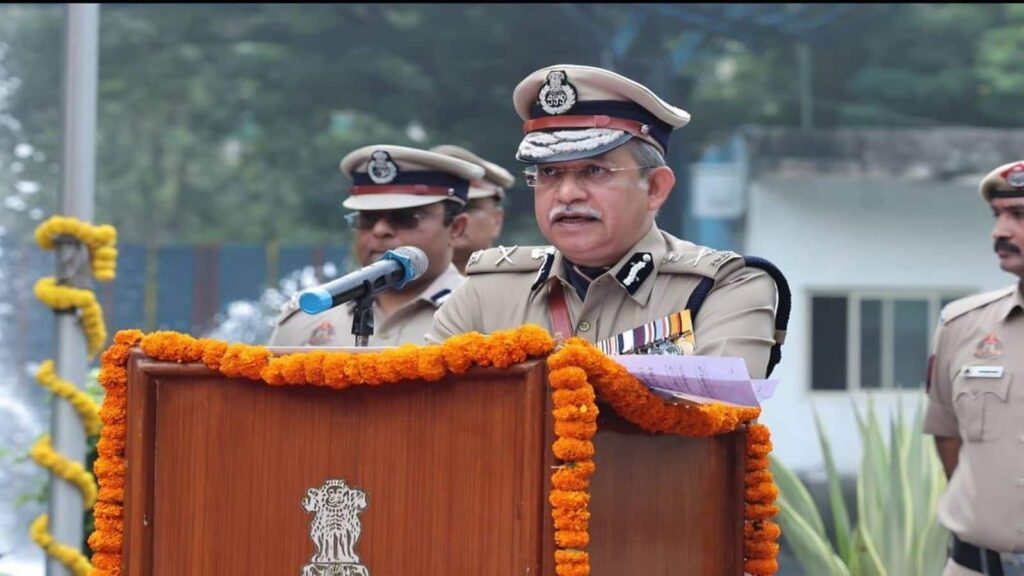 Satish Golcha: दिल्ली पुलिस के नए कमिश्नर बने सतीश गोलचा! SBK सिंह की लेंगे जगह, जानें- IPS अधिकारी के बारे में बड़ी बातें