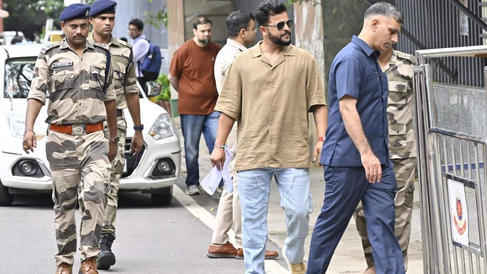 Suresh Raina News: सुरेश रैना पर क्या है आरोप? अवैध सट्टेबाजी ऐप मामले में ED के सामने पेश हुए पूर्व क्रिकेटर