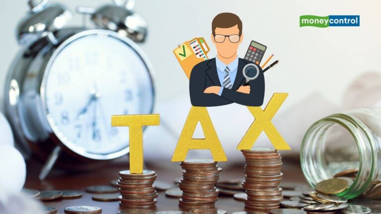 ITR Filing 2025: ई-फाइलिंग पोर्टल पर तकनीकी गड़बड़ियां, टैक्सपेयर्स परेशान; डेडलाइन बढ़ाने की मांग