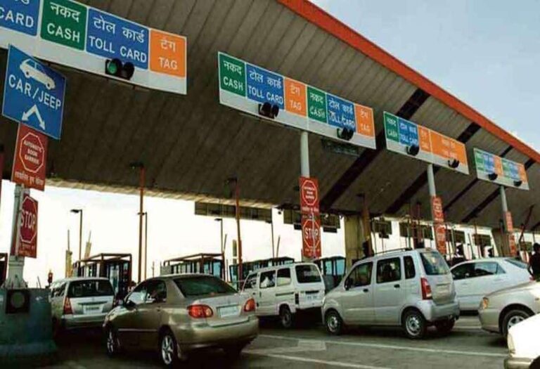 Toll Plaza: इस रूट पर फ्री हो गया टोल, वसूली कंपनी टोल का लाइसेंस रद्द, 20 लाख का जुर्माना