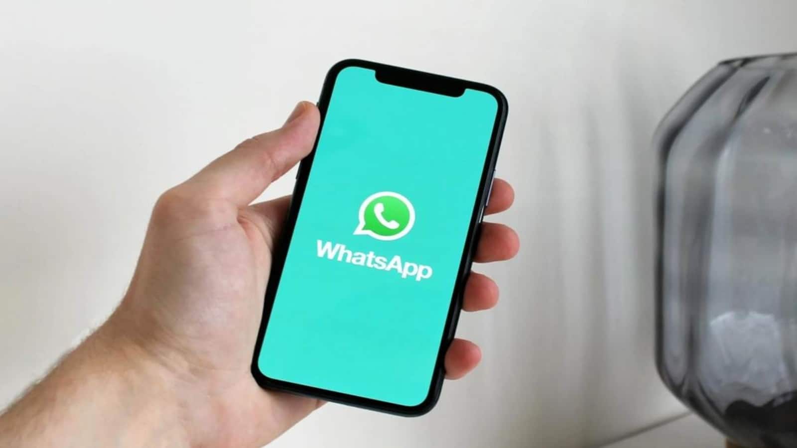 हैकर्स से बचना चाहते हैं तो तुरंत ऑन करें WhatsApp की यह सेटिंग, साइबर एक्सपर्ट ने बताई जबरदस्त ट्रिक