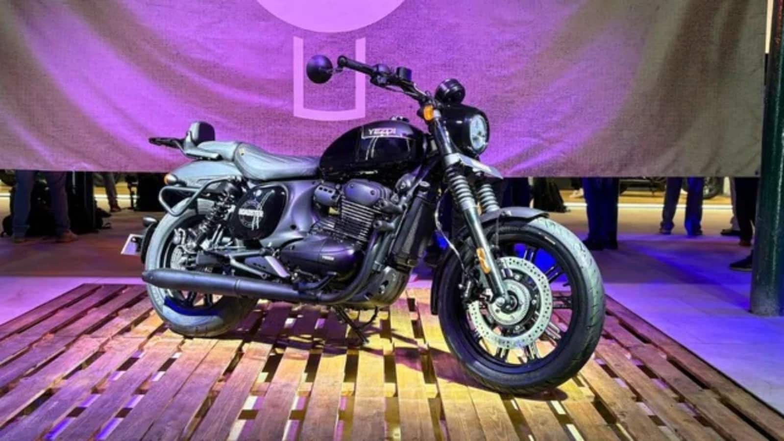 2025 Yezdi Roadster: Yezdi Roadster बाइक भारत में लॉन्च, 5 वेरिएंट के साथ मिले नए फीचर्स, जानें कीमत