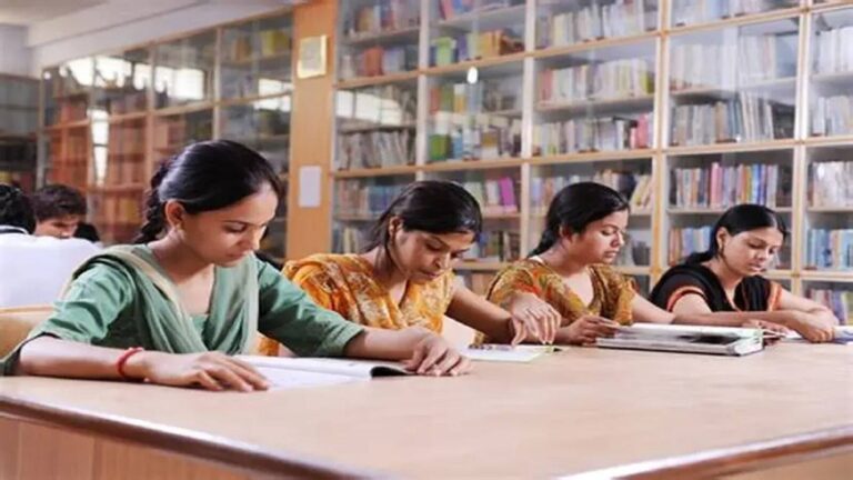 APPSC कर रहा प्रीलिम्स परीक्षा में बड़े बदलाव की तैयारी, पदों की संख्या से 200 गुना ज्यादा आवेदन होने पर ही होगी परीक्षा