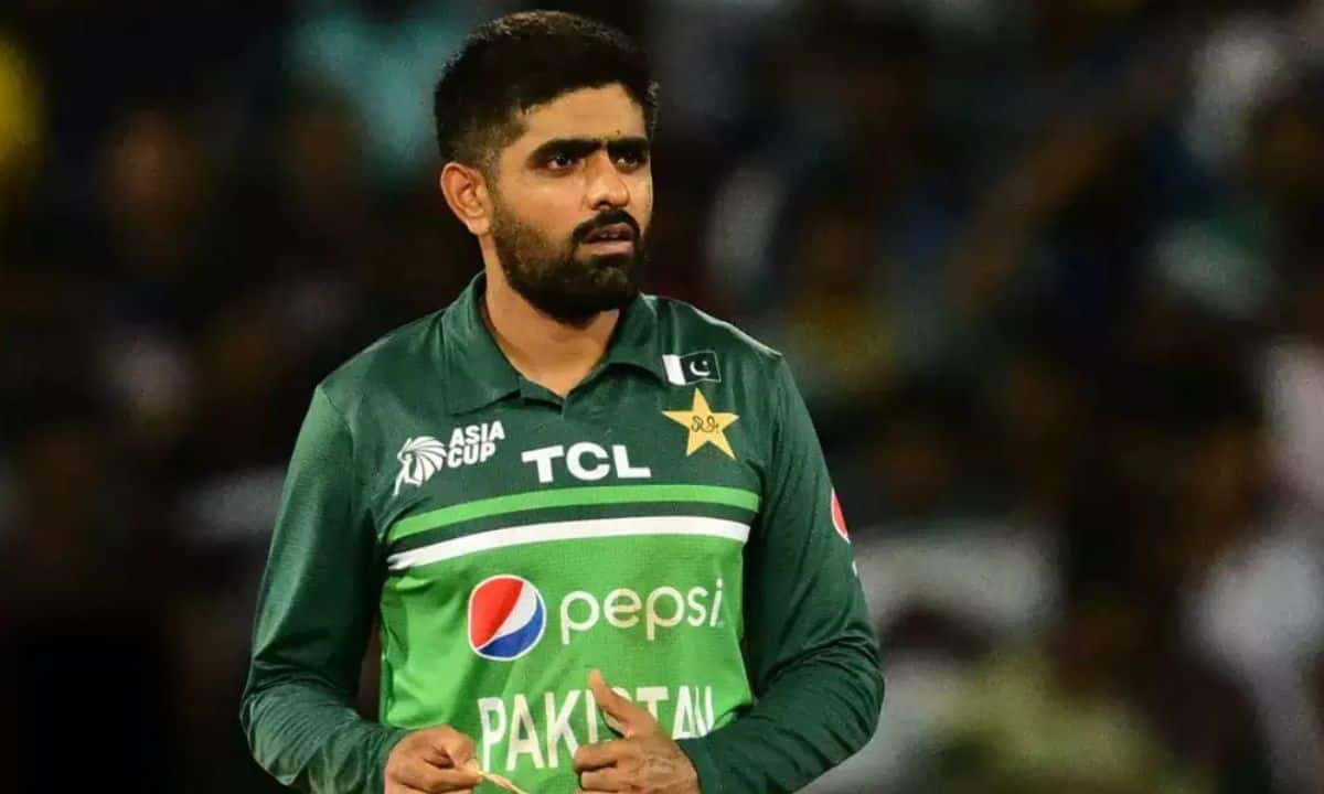Asia Cup 2025: बाबर आजम और रिजवान को क्यों किया गया पाकिस्तानी टीम से बाहर? सामने आई बड़ी वजह