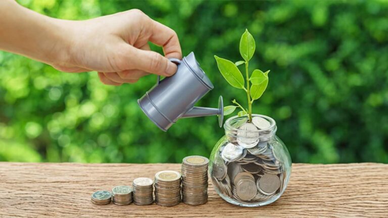 पैशन के लिए छोड़ दी लाखों की नौकरी, जानिए आप कैसे 60 से पहले कर सकते हैं ऐसी आरामदायक रिटायरमेंट प्लान